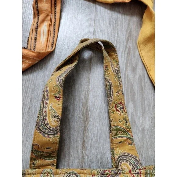 MaggiB Yellow Green Paisley Quilted Small Shoulder Crossbody Bag Zip Closure - Picture 4 of 13